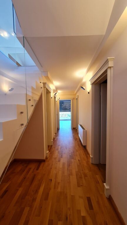 🏡 Vilë Luksoze për Shitje – Rolling Hills 1 | Pranë Tirana East Gate (TEG)