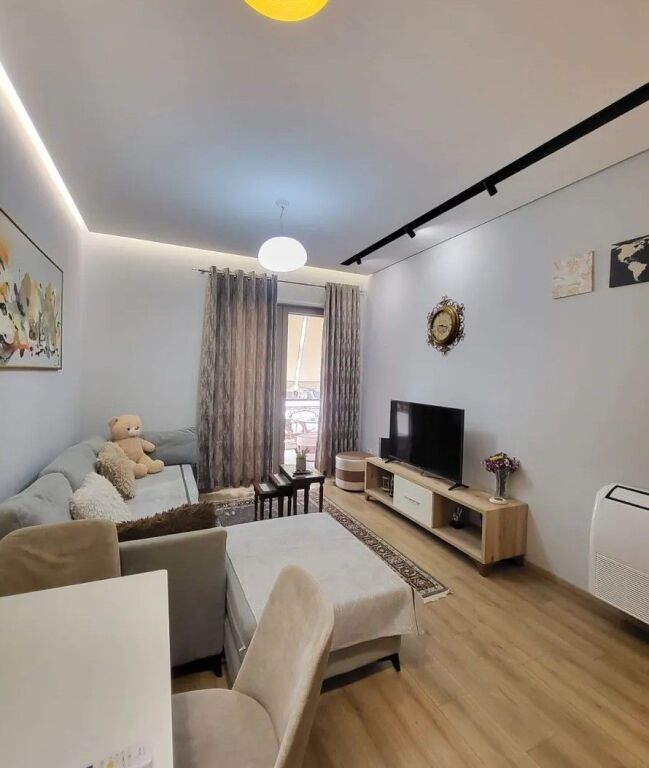 ✨Shitet 1+1 te KOMPLEKSI DELIJORGJI, SIP: 75.6 m² ✨