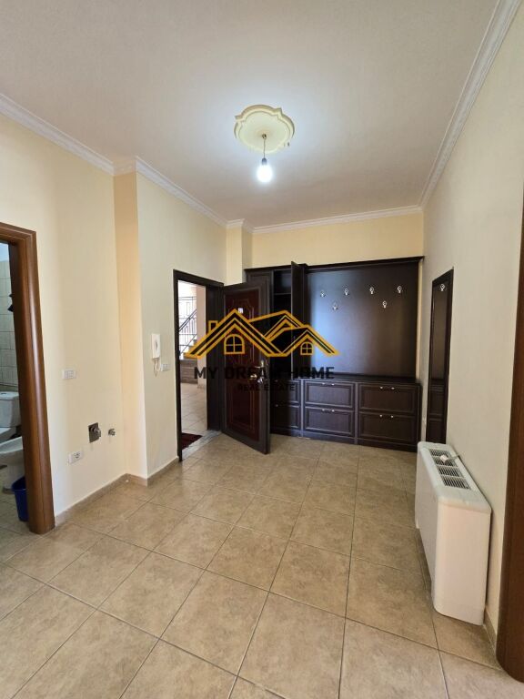 JEPET ME QIRA APARTAMENT 2+1+2 ME PAMJE DETI NE PLAZH,DURRES!