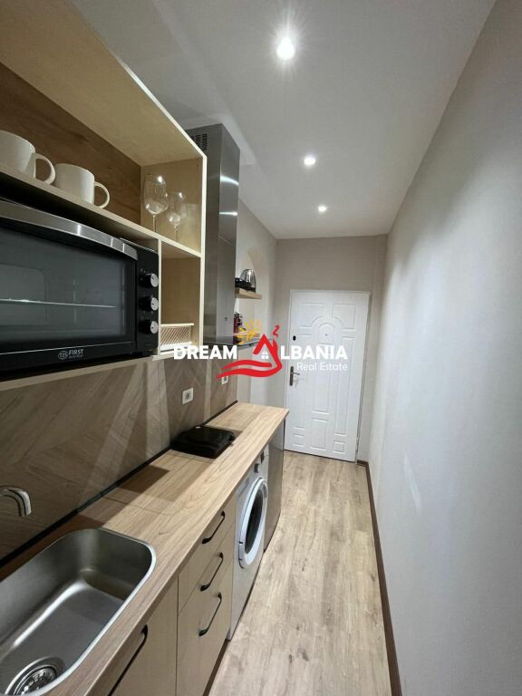 Garsoniere Ne Shitje Tek Stadiumi Dinamo (ID 4101889)