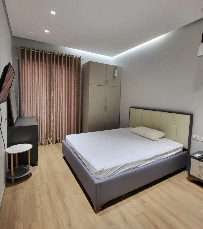 ✨Shitet 1+1 te KOMPLEKSI DELIJORGJI, SIP: 75.6 m² ✨