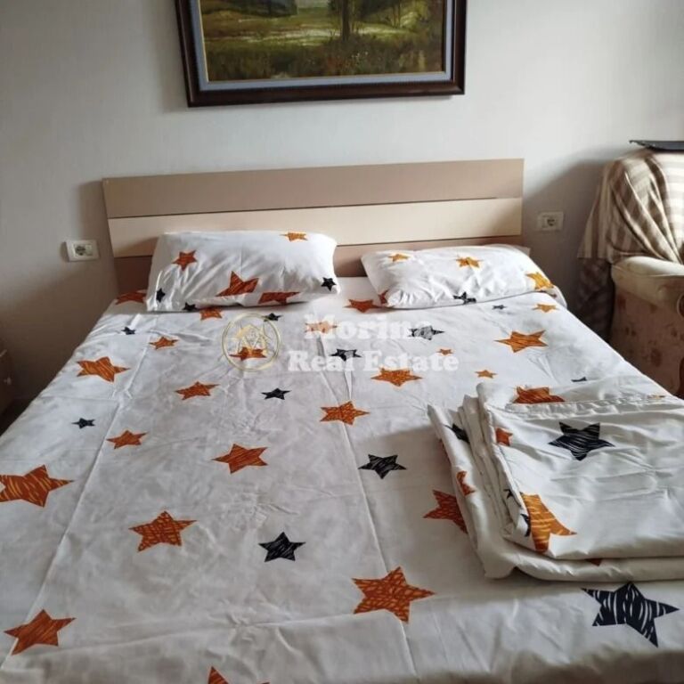 Rent | Apartment 1 + 1, Bajram Curri School, 290 €/month