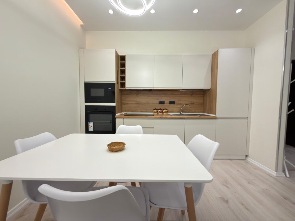 1+1 me qira te Liceu Artistik