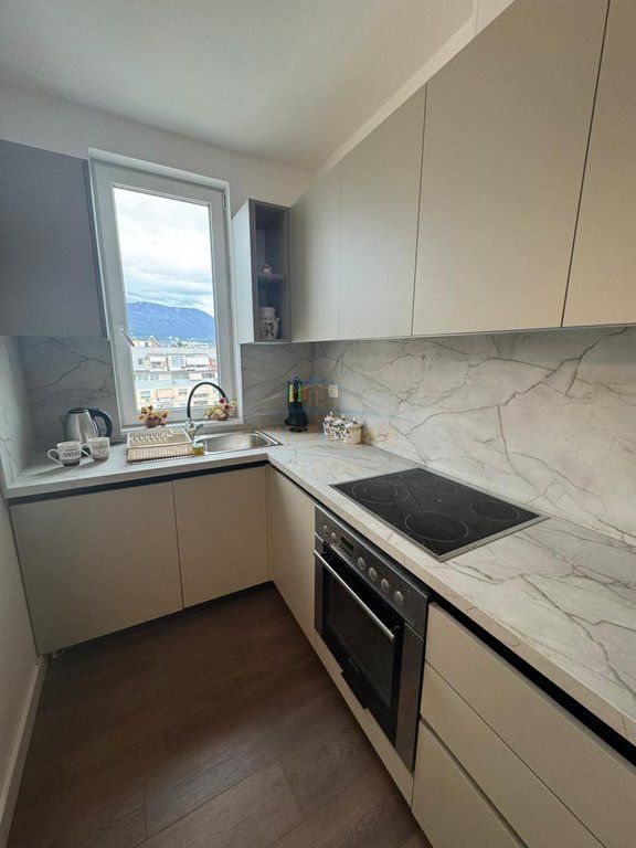 Qera, Apartament 2+1, Rruga Mine Peza, Tirane