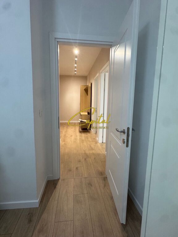 APARTAMENT ME QIRA 2+1 MYSLYM SHYRI 90.000 LEKE