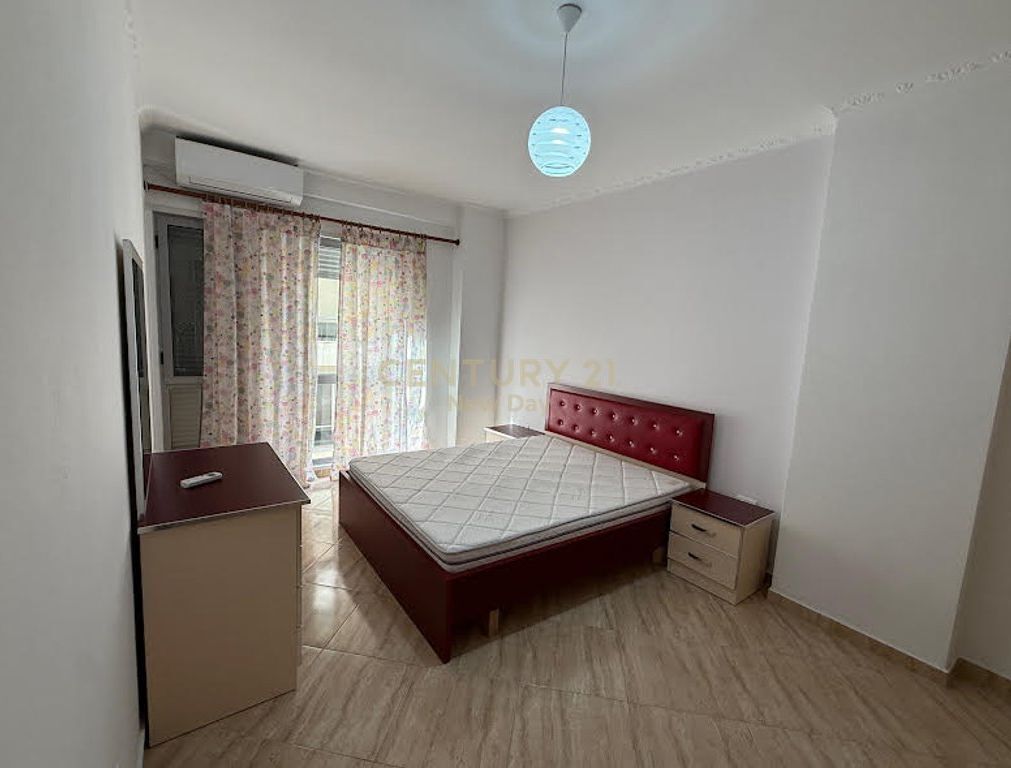 Jepet me qera Apartament 2+1 ne Vollga i mobiluar.