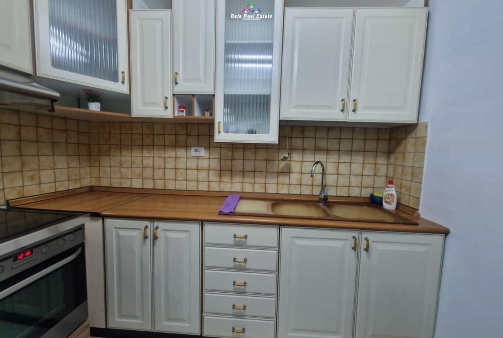 Appartamento in Affitto 1+1 Vicino a Via Kavaja (ID B211434) Tirana