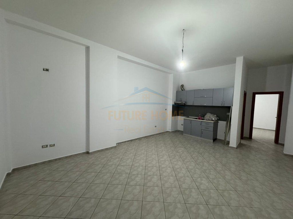 For sale, Apartment 1+1, Fresk, Tirana. 
