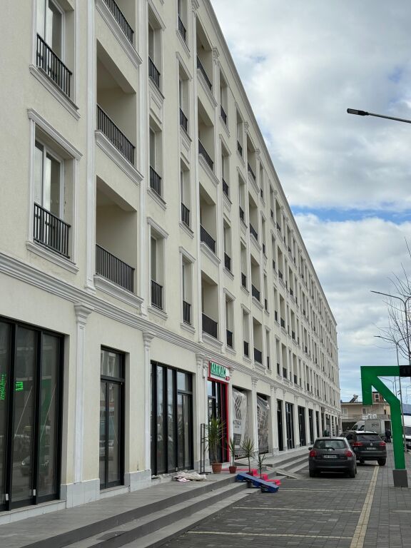 Appartamento 2+1 in vendita a Kamez