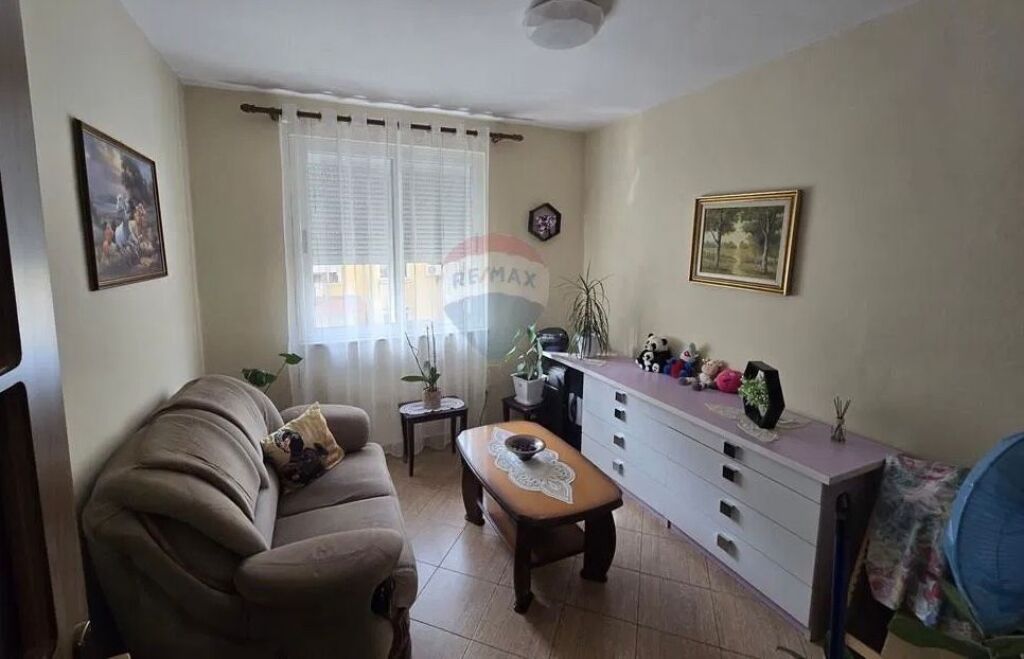 Apartament 3+1 ne shitje, Bllok. ID: 530411001-1328