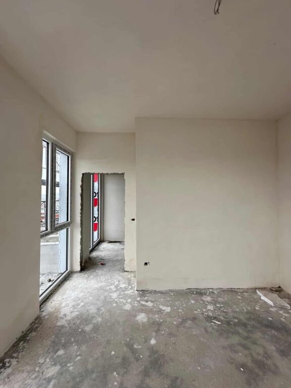 Shitet Apartament 1+1 – Fusha e Aviacionit