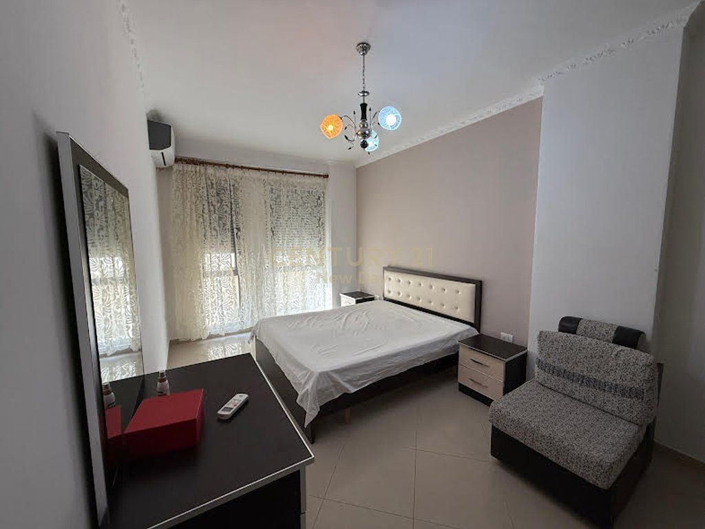 Jepet me qera apartament 2+1 ne vollga!
