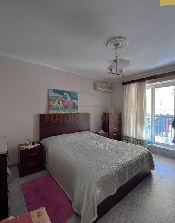 Blerje me kredi - 2+1, PAZARI I RI  (cmimi ne ALL)