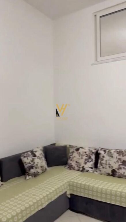 JEPET APARTAMENT 1+1+BLK ME QIRA TE KOPSHTI ZOOLOGJIK 40.000 LEKE