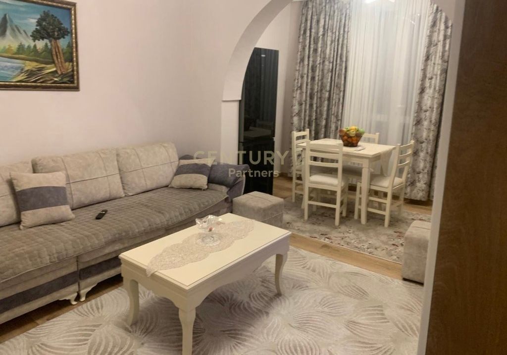 APARTMENT 2+1 IN KINOSTUDIO !