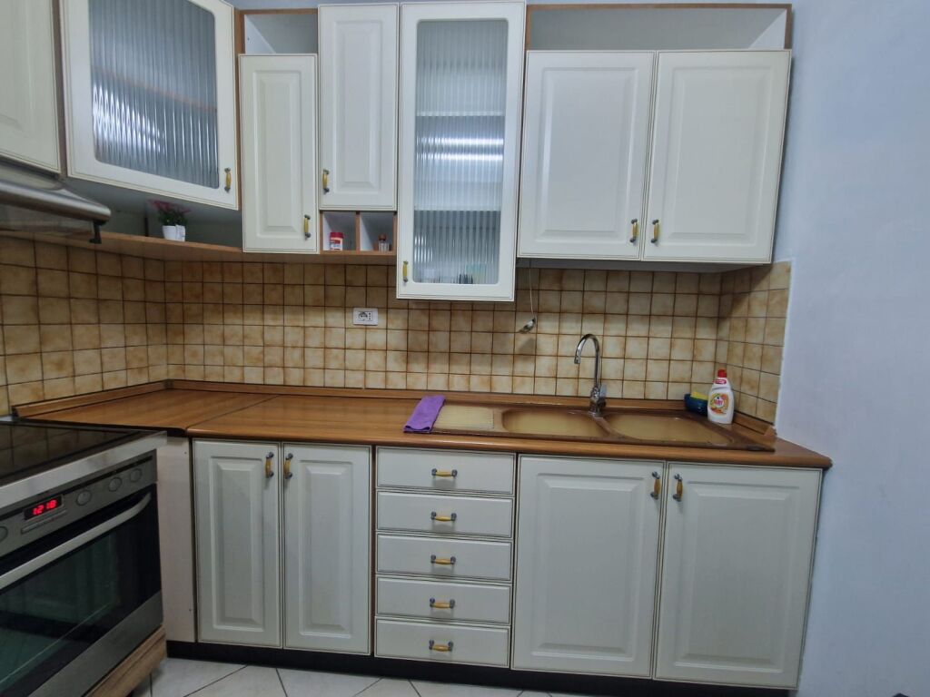 Appartamento in affitto Vicino a Via Kavaja