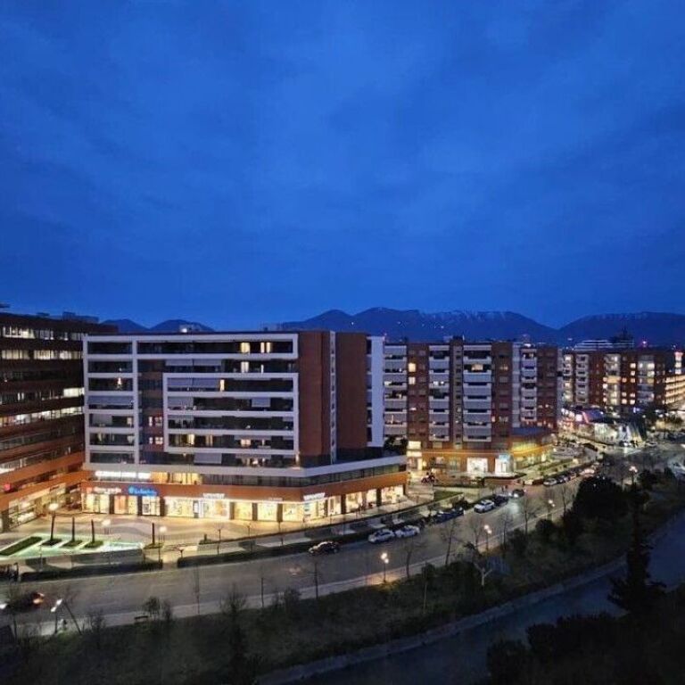 ☄️Shitet Apartament 3+1 te kompleksi Delijorgji!