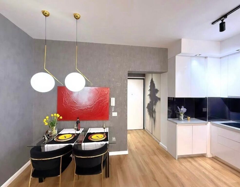 JEPET ME QERA APARTAMENT 1+1 – MOZAIKU I TIRANËS, ZONA 21 DHJETORI