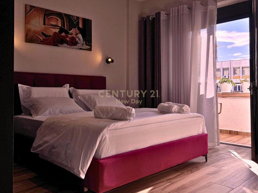 .Apartament 2+1 Me Qira në Qender te Durrësit - 650€ | 73 m²