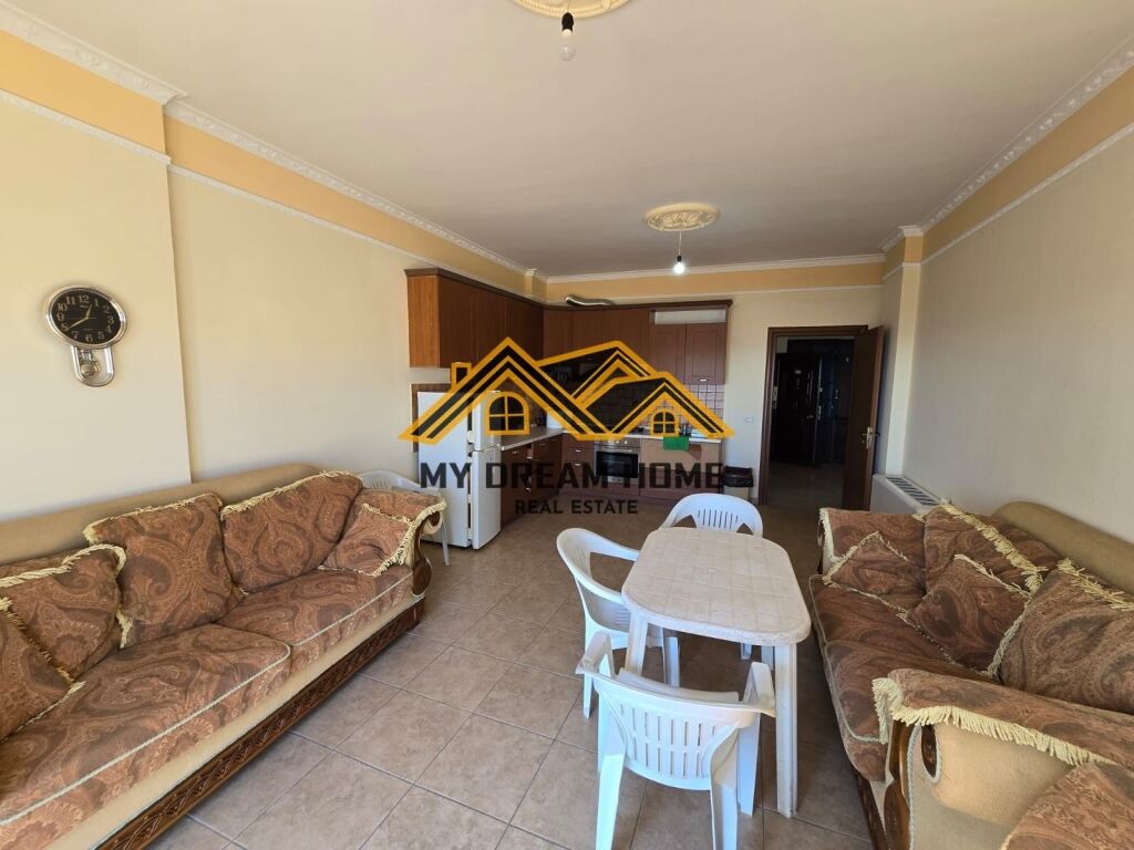 JEPET ME QIRA APARTAMENT 2+1+2 ME PAMJE DETI NE PLAZH,DURRES!