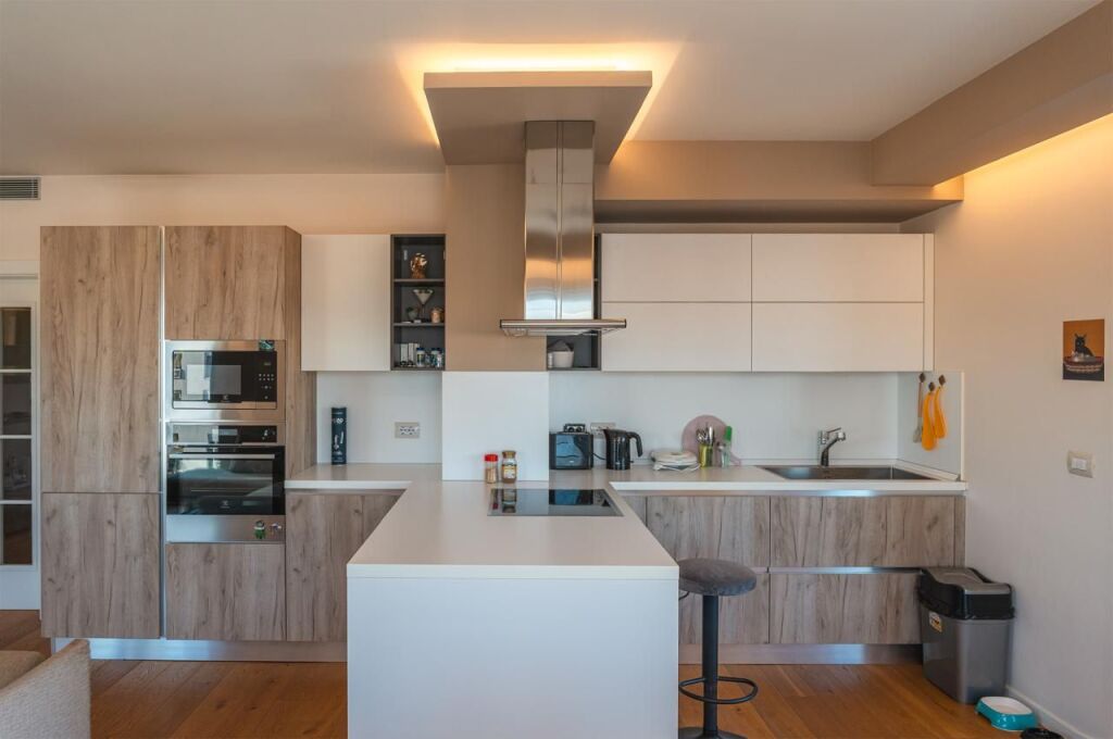 Apartament 3+2+1, kompleksi Magnet