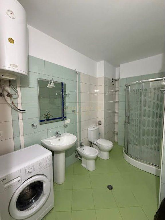 Jepet me qera Apartament 2+1 ne Vollga i mobiluar.