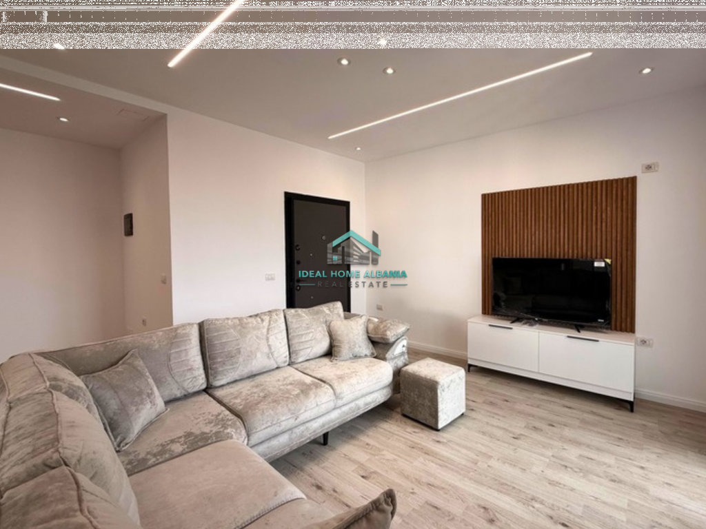 Appartamento in Vendita 1+1 – Zjarrfiksja, Vlore.