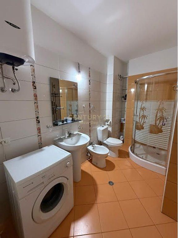 Jepet me qera apartament 2+1 ne vollga!
