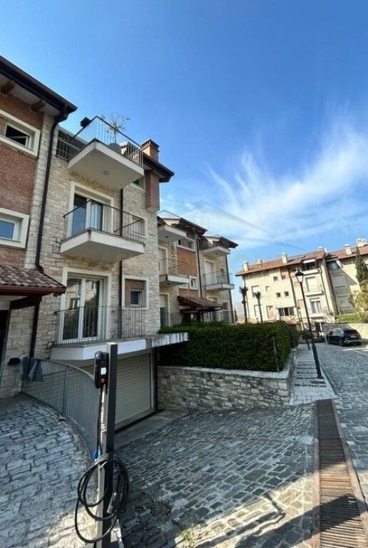 Affitto, Appartamento 2+1+Posto Auto, Residenza "Secret Garden", TEG