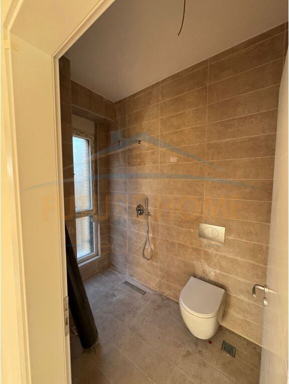 Qera, Apartament 3+1+2 ,Ish Fusha Aviacionit , IBN. 1,000 €,UNA47034