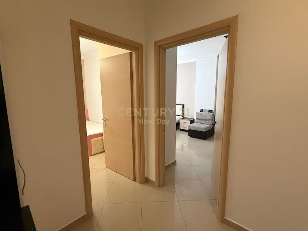 Jepet me qera apartament 2+1 ne vollga!
