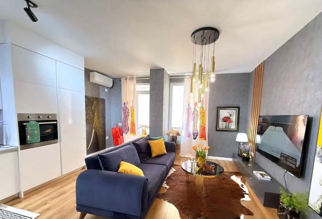 Super Apartament me qira prane 21 dhjetorit.