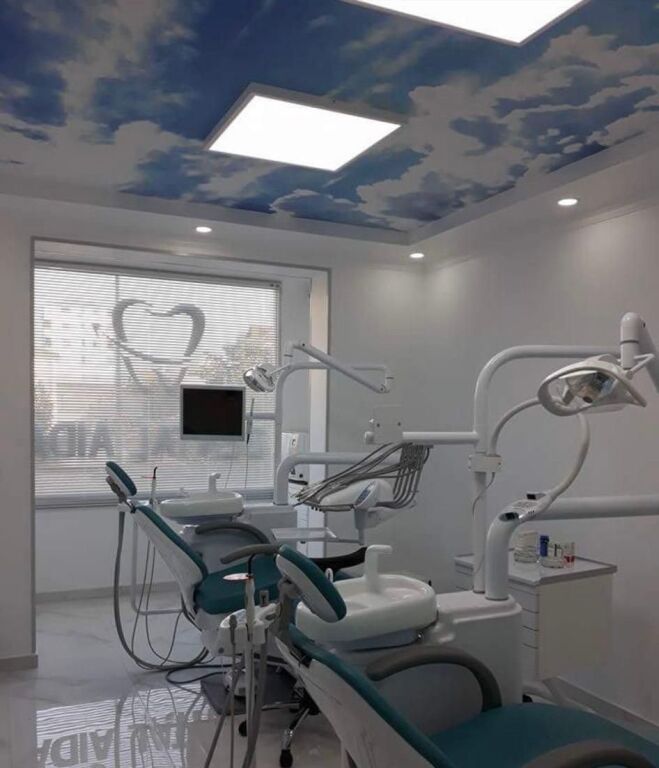 ZYRE ME QERA 50 M2 RRUGA E DIBRES 50.000 LEKE