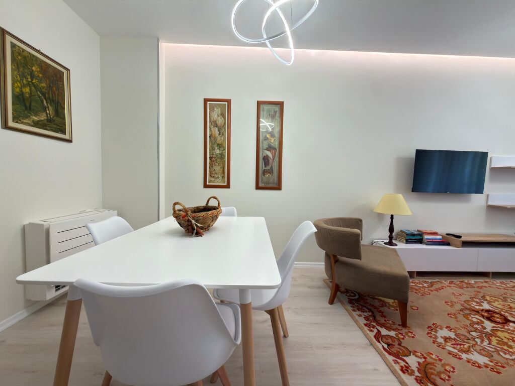 1+1 me qira te Liceu Artistik