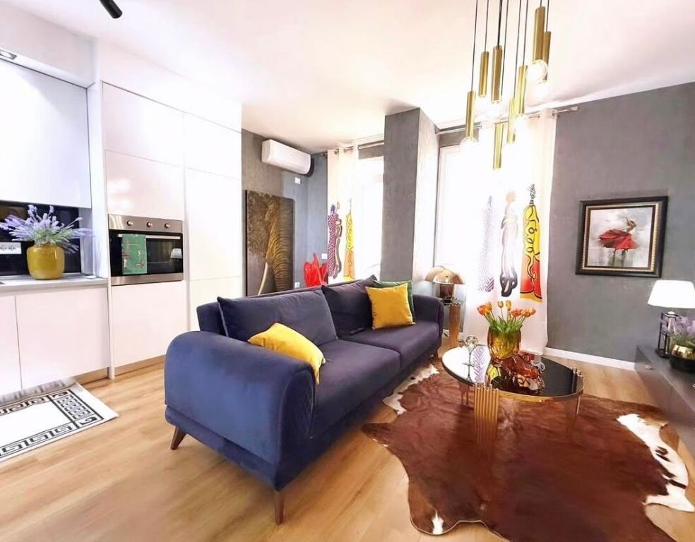 JEPET ME QERA APARTAMENT 1+1 – MOZAIKU I TIRANËS, ZONA 21 DHJETORI