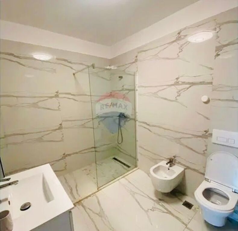 📍🏠Apartament 3+1+2+ Parkim tek Ish Fusha e Aviacionit