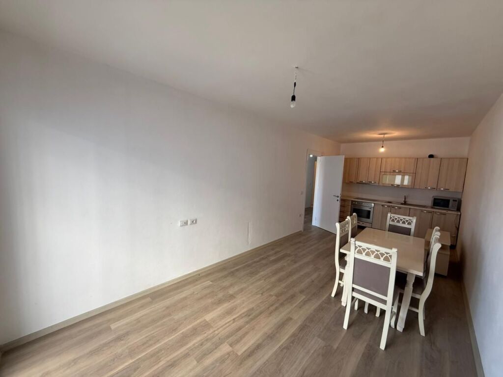 📣 RENT Apartment 1+1 With Storage 📍 Kombinat ✨💶 Price 35,000 Leke/Month