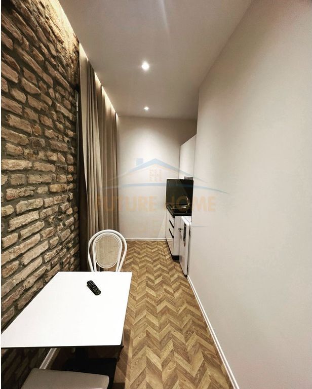 For rent, Apartment 1+1 and 2 Studios, Paris Commune, Tirana..