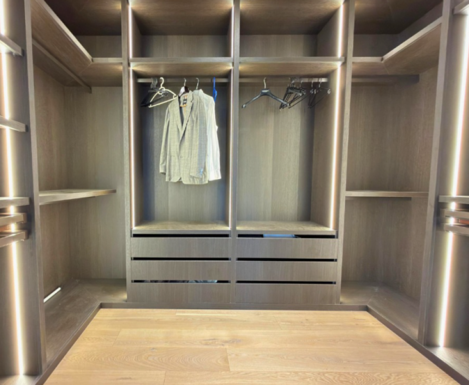 🏡 Vilë Luksoze për Shitje – Rolling Hills 2