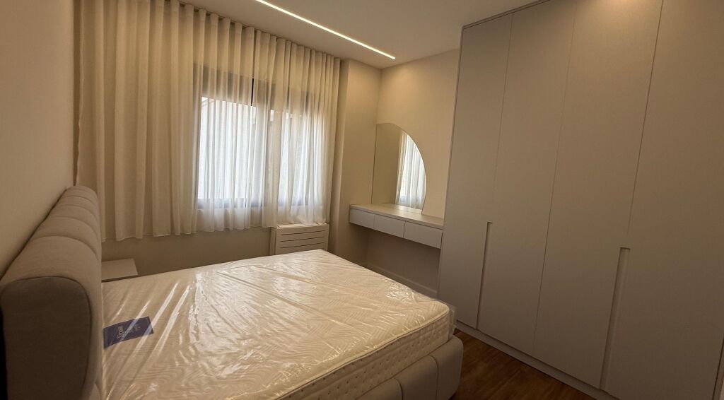 🏡 Jepet me qira Apartament 2+1+2 me 2 poste parkimi – Kodra e Diellit