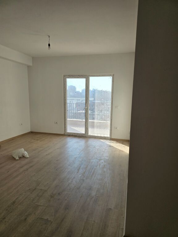 SHITET APARTAMENT 2+1 TE KOMLEKSI AURA,TIRANË