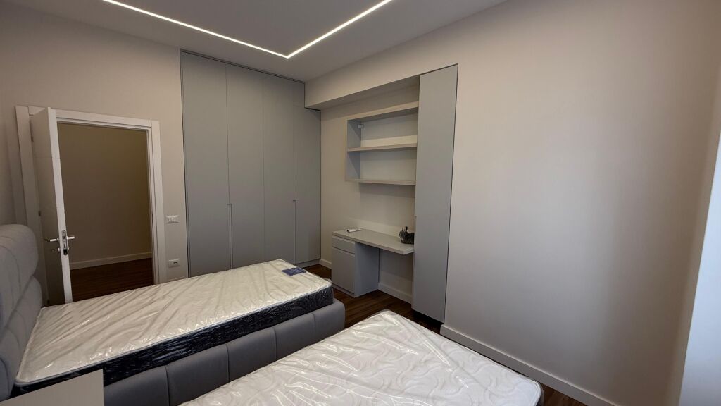 🏡 Jepet me qira Apartament 2+1+2 – Kodra e Diellit, Kompleksi Aleksandros