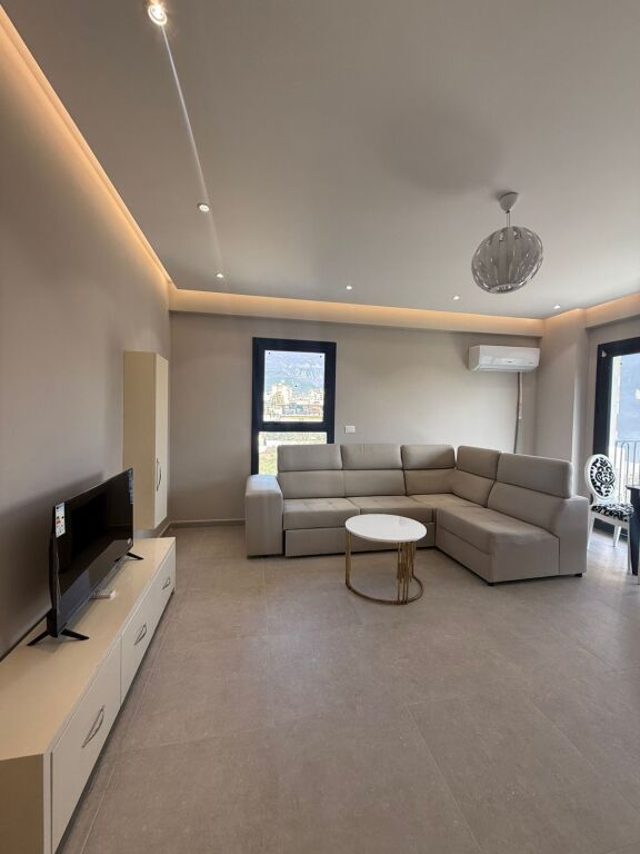 Apartament 2+1 me qera ne Porcelan tek Splendor ne Rrugen e Kokonozeve