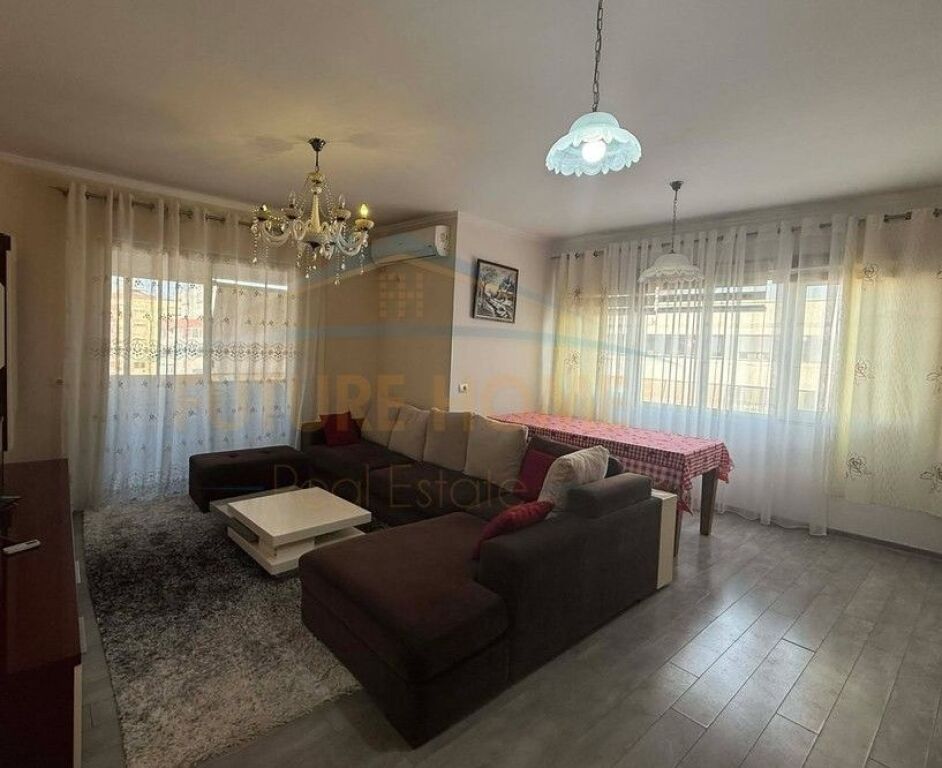 Rent, Apartment 2+1, Unaza e Re