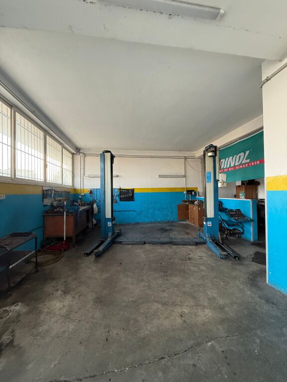 Servis makish ose magazine