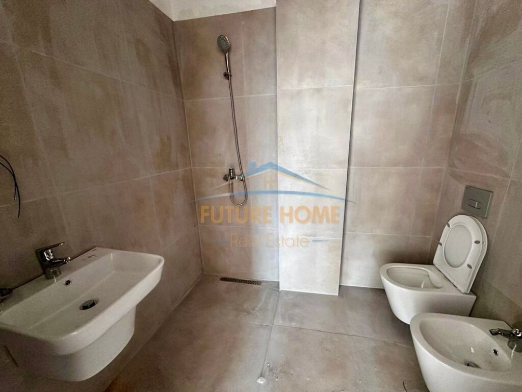 🏢 Kompleksi Aura – 2+1+2 Super i Bollshëm te Rruga "Dritan Hoxha"! 🏢