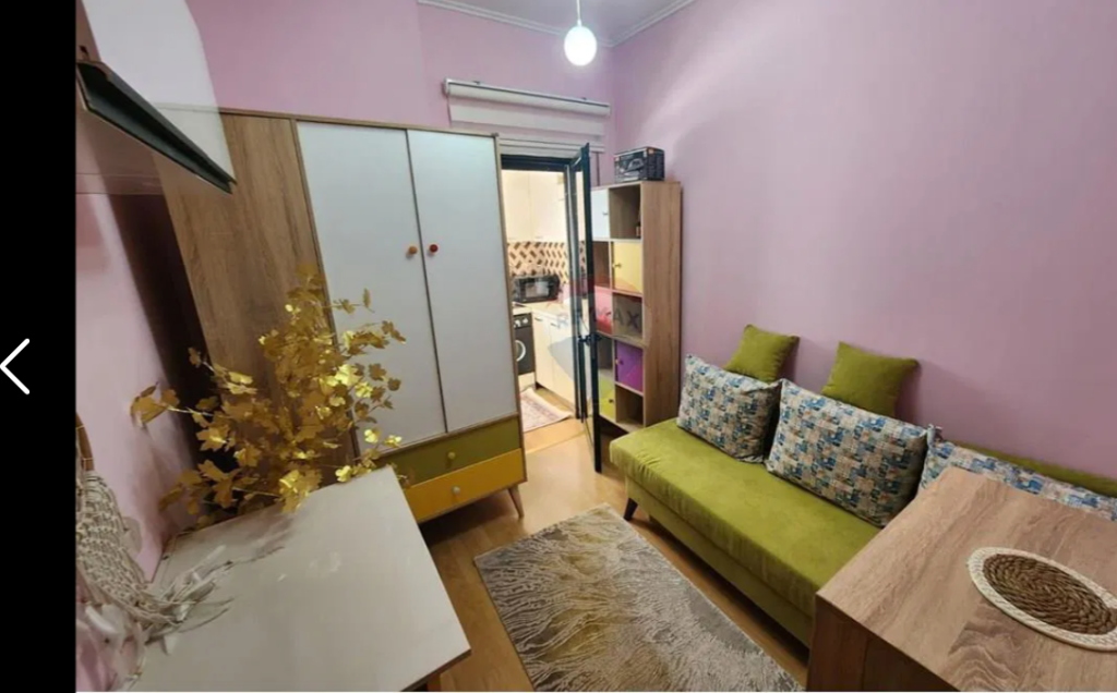 Appartamento in affitto 2+1 in Via delle Barricate