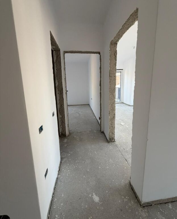 🏡 SHITET APARTAMENT 2+1 – në Ali Demi, pranë Tregu Elektrik