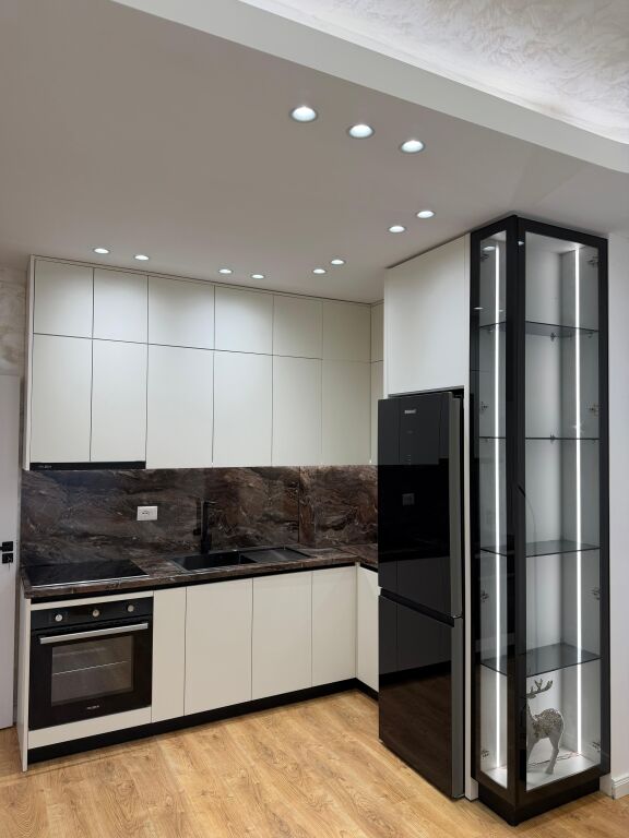 Shiter Apartament 1+1 Rr. Besim Alla,Misto Mame