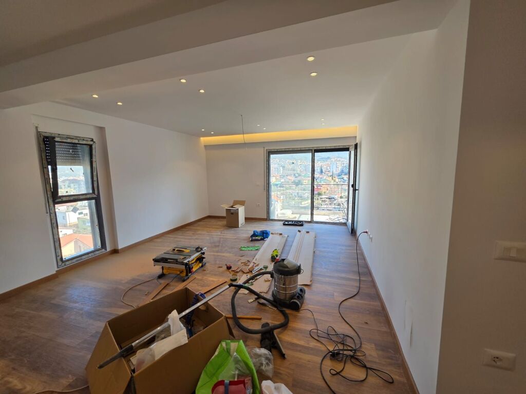 Porcelan Shitet Apartament 2+1